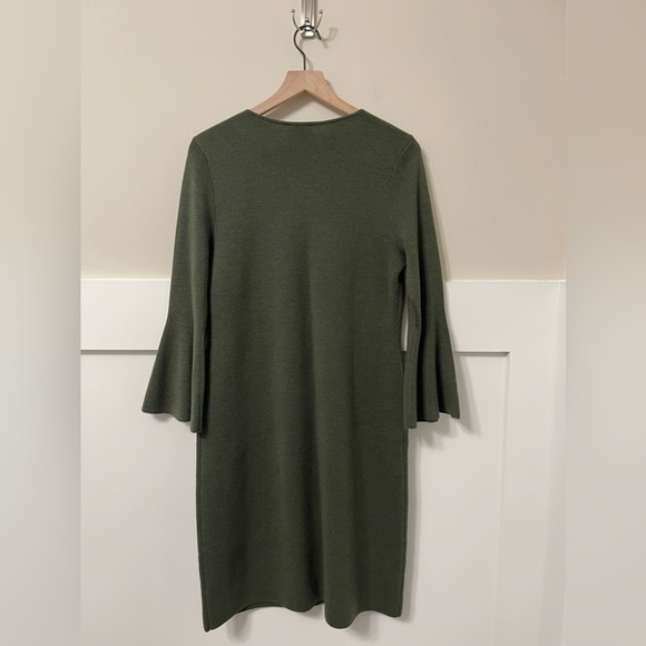Talbots Pure Merino Wool Flare Sleeve Shift Army Green Dress Size Medium - Picture 6 of 8